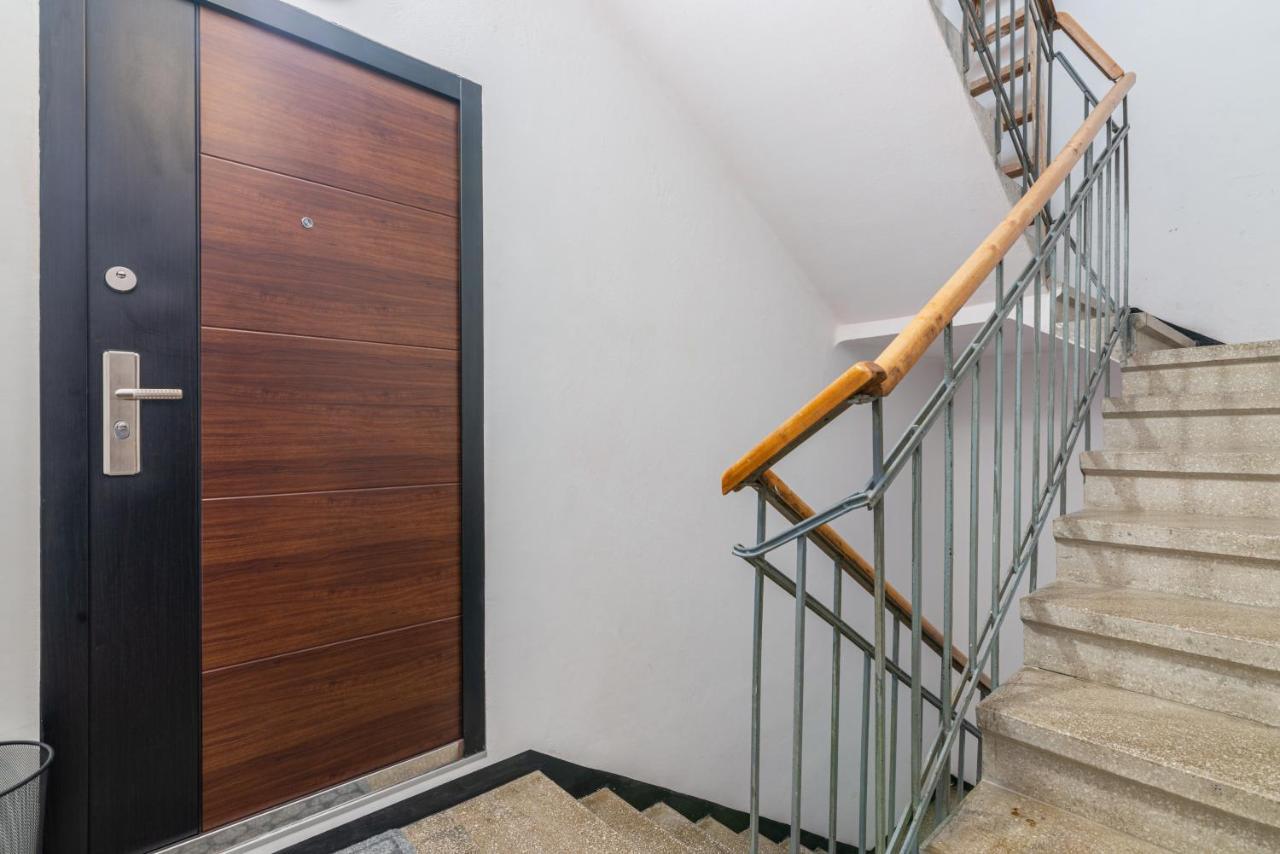 Apartment Luiza With Terrace Baska  Luaran gambar